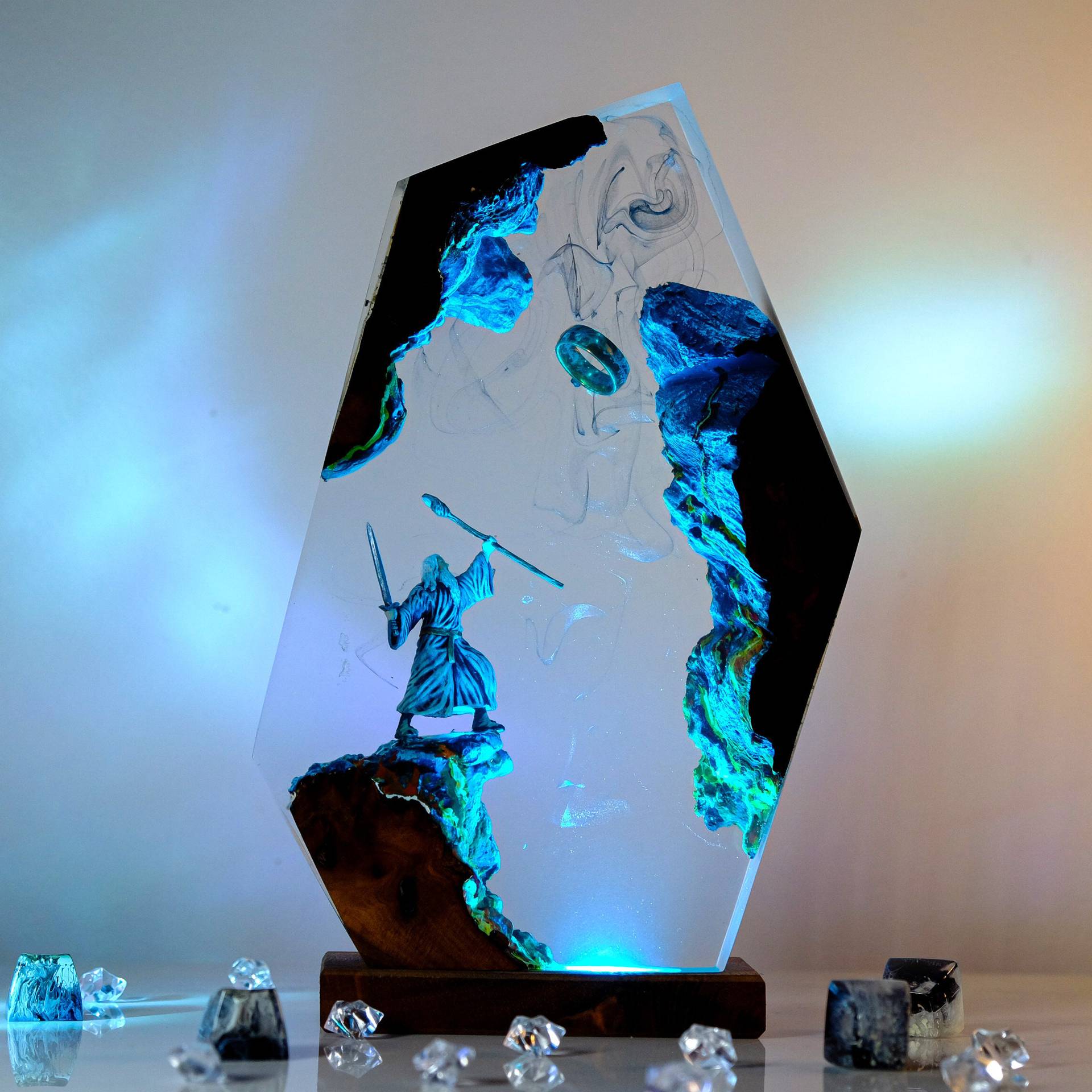 Home Decor Zen - Figurka z sceny filmowej, stolik, lampa